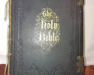 Browns Self Interpreting Family Bible Illustrated Old New