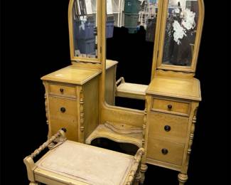 Vanity Dresser With Bench