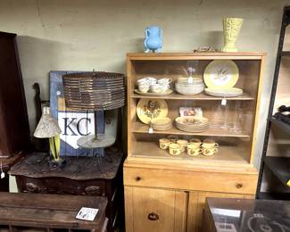 mid century blonde cabinet, rooster china set