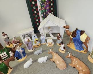 Large nativity 