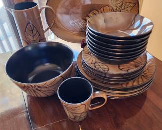 Gourmet, Royal Palm stoneware set