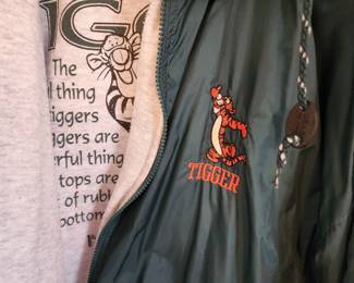 Tigger Disney jacket xl