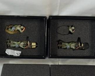 1156	KING & COUNTRY WWII METAL TOY SOLDIERS BOXED 2 FJ001
