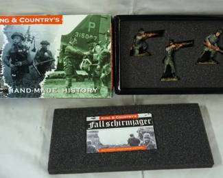 1064	KING & COUNTRY WWII METAL TOY SOLDIERS BOXED FJ065-07
