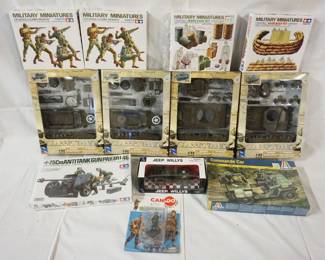 1259	WWII MODELS & FIGURES ASSORTMENT INCLUDING CLASSIC TANK, MILITARY MINIATURES, TAMIYA
