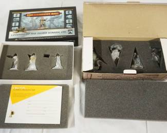 1304	LOT DIECAST METAL WWII TOY SOLDIERS HONOR BOUND & THE LONGEST DAY
