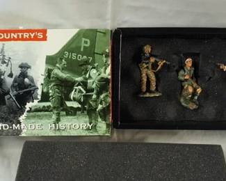 1066	KING & COUNTRY WWII METAL TOY SOLDIERS BOXED WS65
