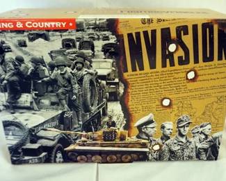 1023	KING & COUNTRY FIGHTING VEHICLES U.S. LIGHT TANK SET DD067
