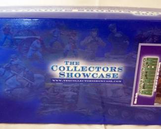 1112	COLLECTORS SHOWCASE WWII MINIATURE SOLDIERS BOXED SETS 
