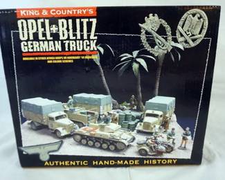 1039	KING & COUNTRY OPEL & BLITZ GERMAN TANK WS090
