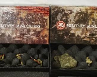 1271	FIGARTI MINIATURES WWII METAL SOLDIERS RMA-012, ETA-043
