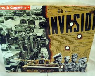 1024	KING & COUNTRY FIGHTING VEHICLES WINTER GERMAN HUMMEL TANK WS079

