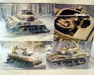 1135	COLLECTORS SHOWCASE WWII MINIATURE STUART WINTER TANK M8 HMC
