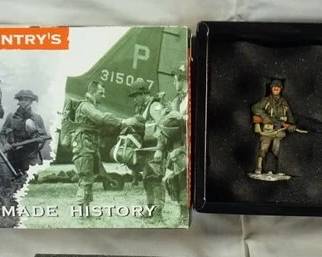 1071	KING & COUNTRY WWII METAL TOY SOLDIERS BOXED BBA001
