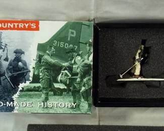 1074	KING & COUNTRY WWII METAL TOY SOLDIERS BOXED BBG010
