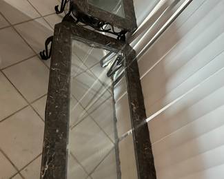 Side table and coffee table 