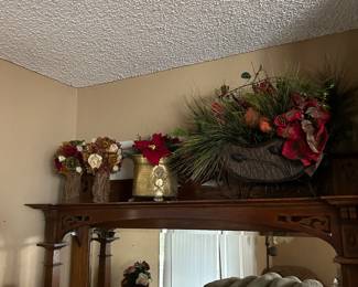 Christmas Decor 
