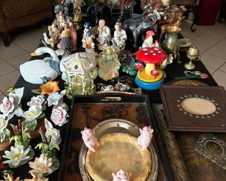 Decor/ Figurines 