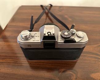 Vintage Canon FTb QL 35mm Film Camera with 50mm 1.8 Lens 