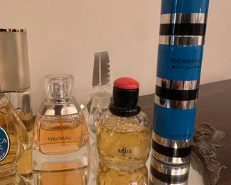 Perfumes/Fragrances by Ralph Lauren, YSL, Vera Wang, and More.