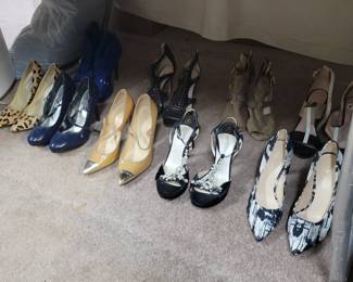 Size 7 and a 1/2 ladies heels.