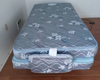 Adjustable twin bed