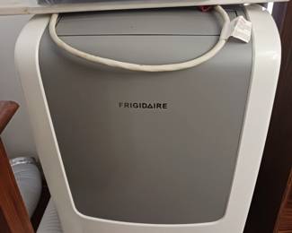 Portable air conditioner