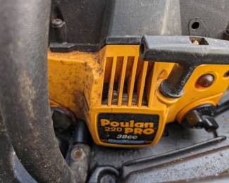 Poulan Chainsaw