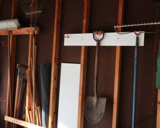 yard   tools