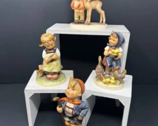 Hummel Collection - TMK 6 & 7 - Friends, Feeding Time +