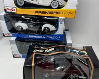 	(4) NIB Diecast Metal Maisto 1/18 Scale Cars - Special & Premiere Editions