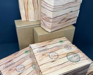 	NIB Carved Gorgeous Olive Wood Nativity Set - COAs 