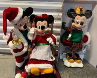 Vintage Christmas Moving Disney Mickey & Minnie