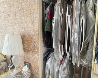 Tons of Vintg clothes