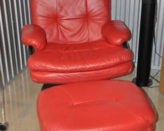 Pallister Furniture Ltd., Canada, a Mid-Century Vibrant Red Leather Swivel Recliner Chair, W31” x H41” x D32” and Matching Red Leather Ottoman, W25” x H17” x D18.5”.  Both on Black Metal Bases. (2pc. Set $425)