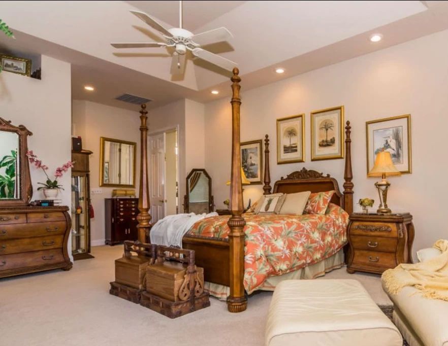 Professional Decorator's Home in Ormond Lakes starts on 12/7/2023