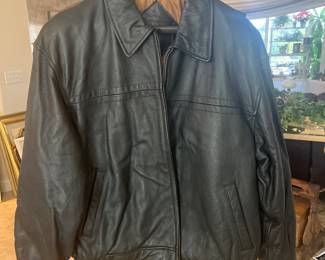 Roundtree & Yorke  leather jacket  size L