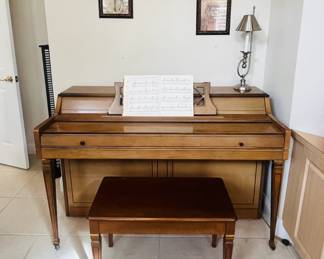 Wurlitzer Upright Piano