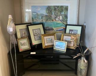 Black glass TV stand