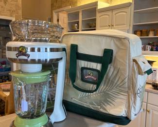 Margaritaville frozen drink machine with carry case 