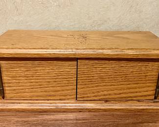 Amazing Poker Set - Wood Box and Metal Coins