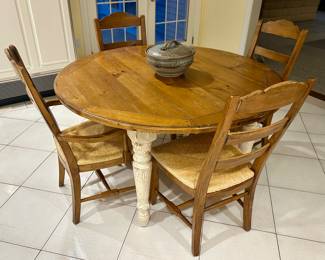 Shabby Chic French Country Drexel Heritage Table with 6 Rush Seat Chairs