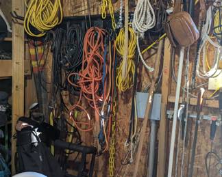 Tools, ropes and extension cords 