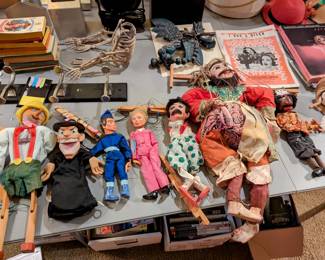 Marionettes 