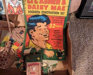 Vintage Li'l Abner and Daisy Mae Dogpatch Construction set
