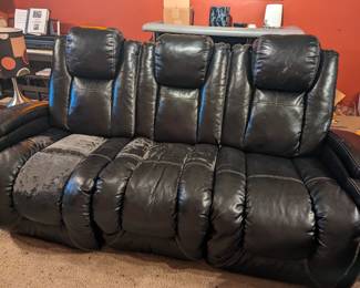 Working theater sofa 