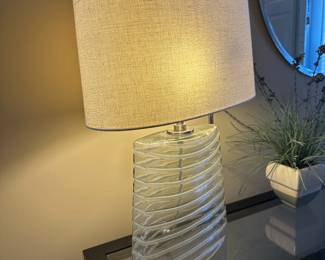 Glass Ridged Table Lamp