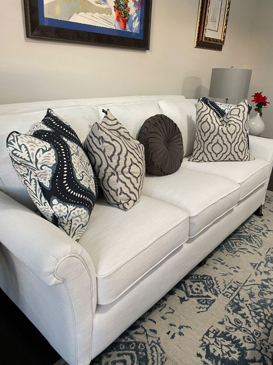 Benson Estate Sales 50 60 off Friday!... starts on 12/7/2023