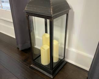 Large carriage lamp