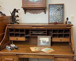 Oak Rolltop Desk